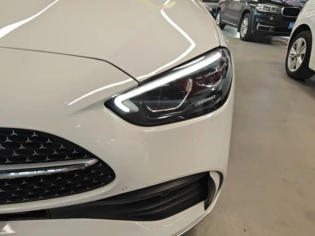 Mercedes-Benz C-Class — миниатюра 24