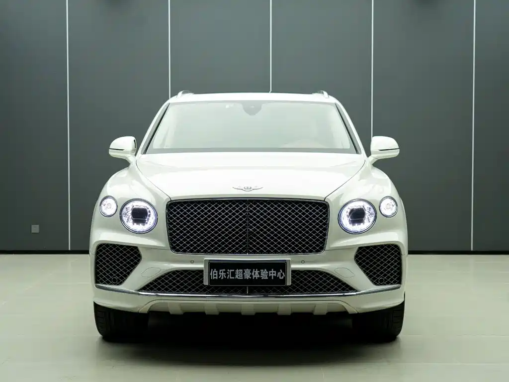 Bentley Bentayga — миниатюра 4