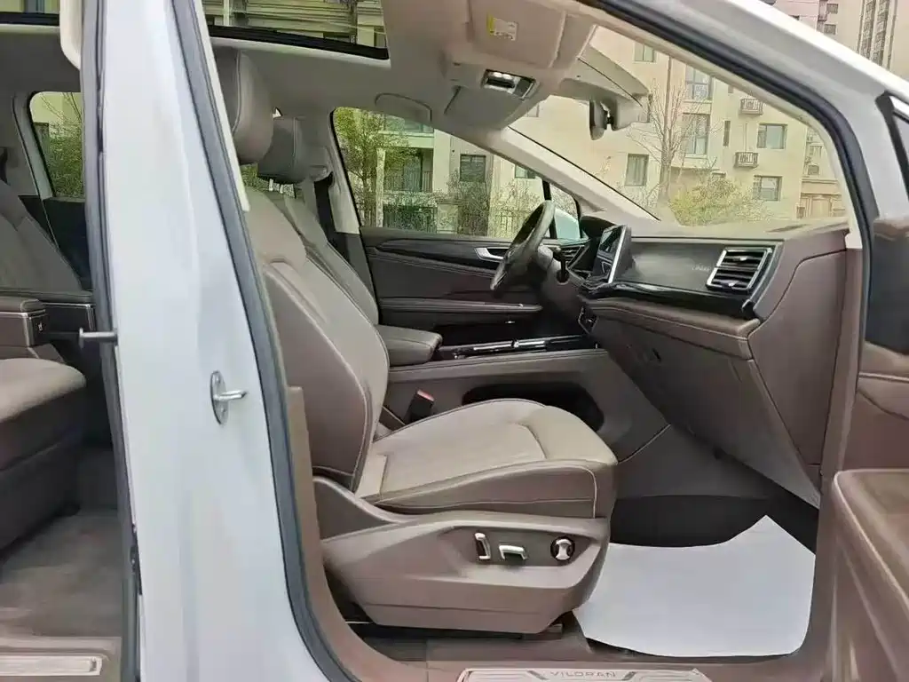 Volkswagen Viloran — миниатюра 4