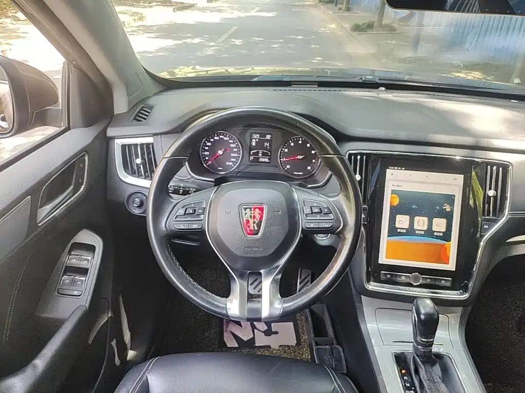 Roewe RX5 — миниатюра 11