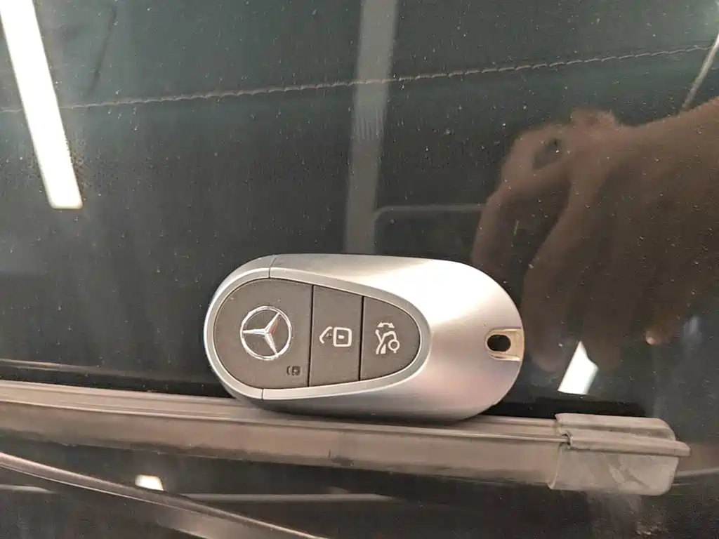 Mercedes-Benz C-Class — миниатюра 9