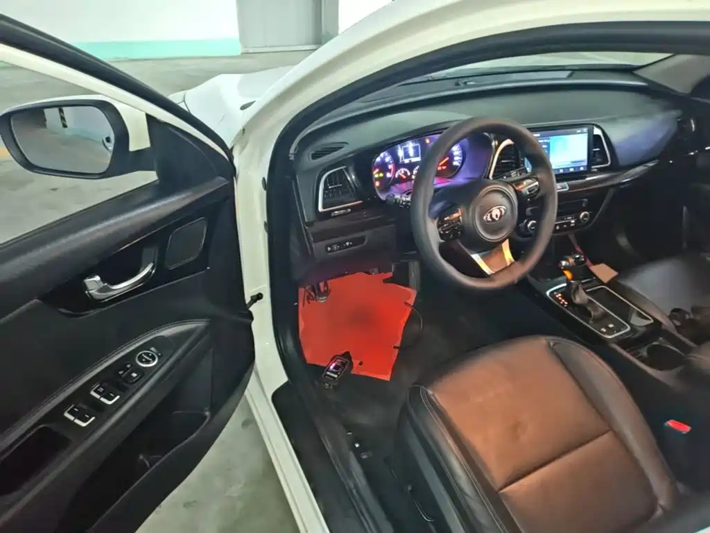 Kia K4 — миниатюра 16