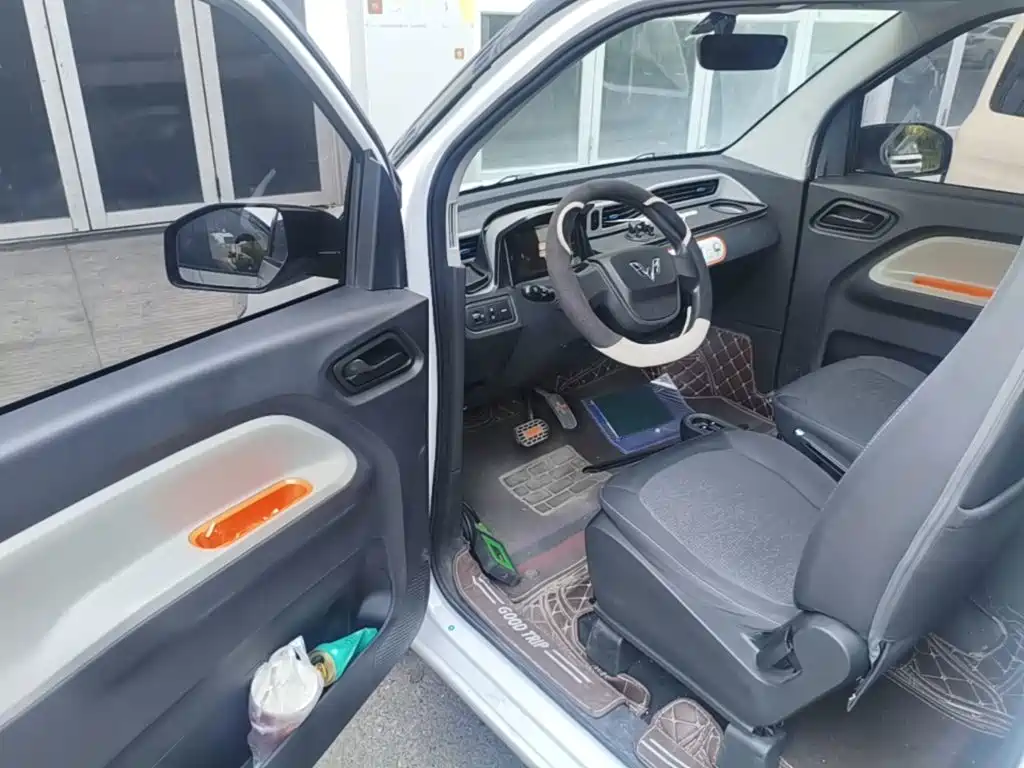Wuling MINIEV — миниатюра 16