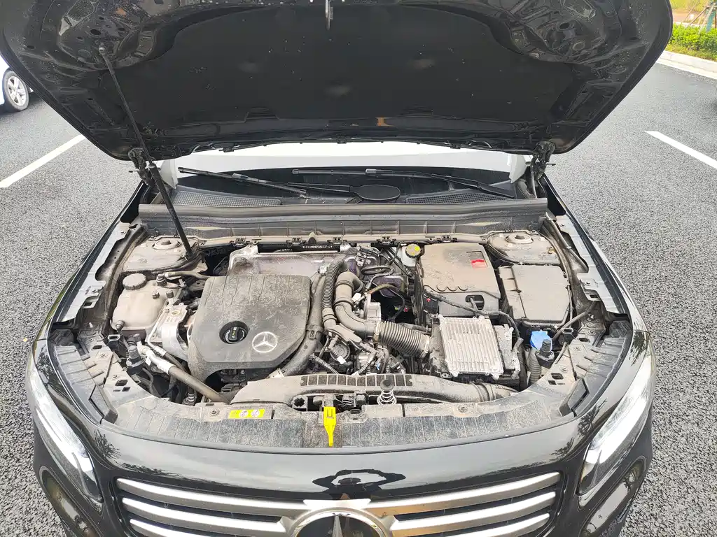 Mercedes-Benz GLB - фото 11