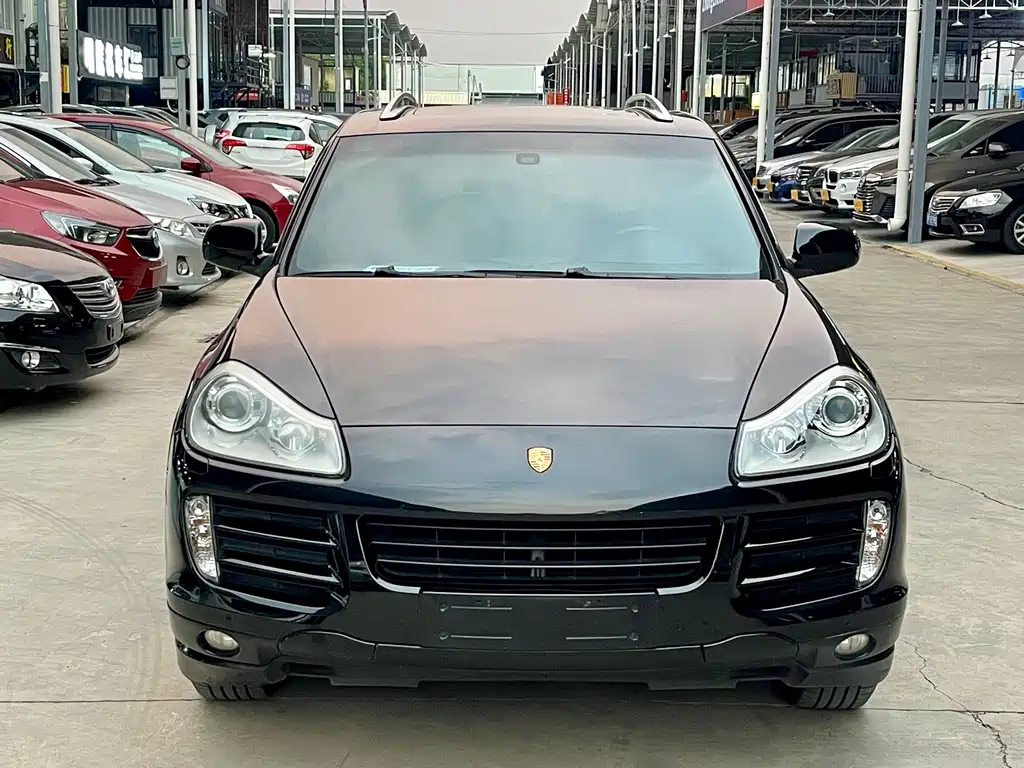 Porsche Cayenne — миниатюра 2