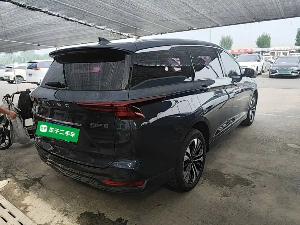 Wuling Victory — миниатюра 7