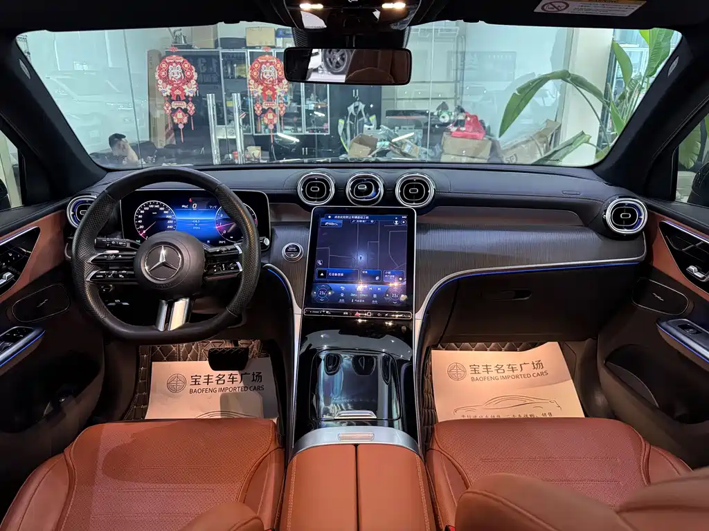Mercedes-Benz GLC — миниатюра 10