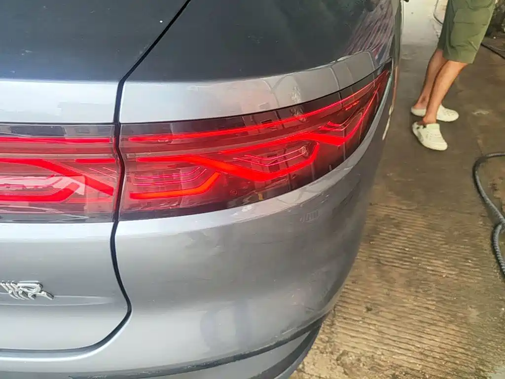 BYD Han — миниатюра 8