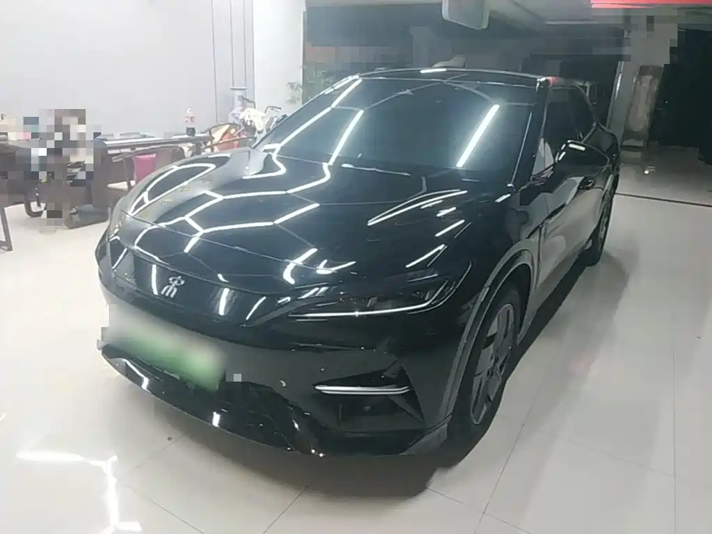 BYD L EV — миниатюра 2