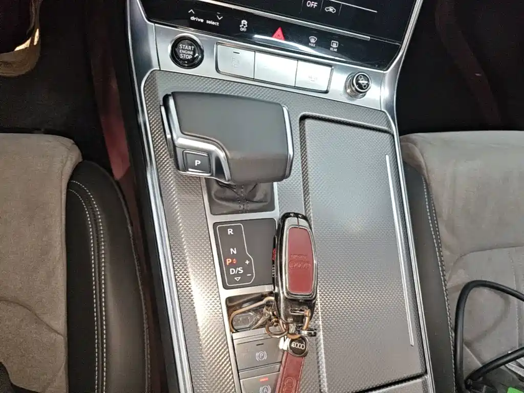Audi A6L — миниатюра 14