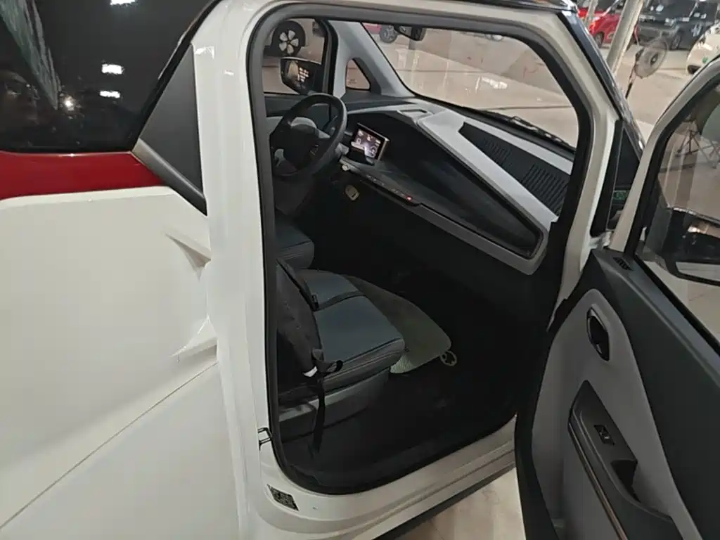 Wuling Nano EV — миниатюра 25