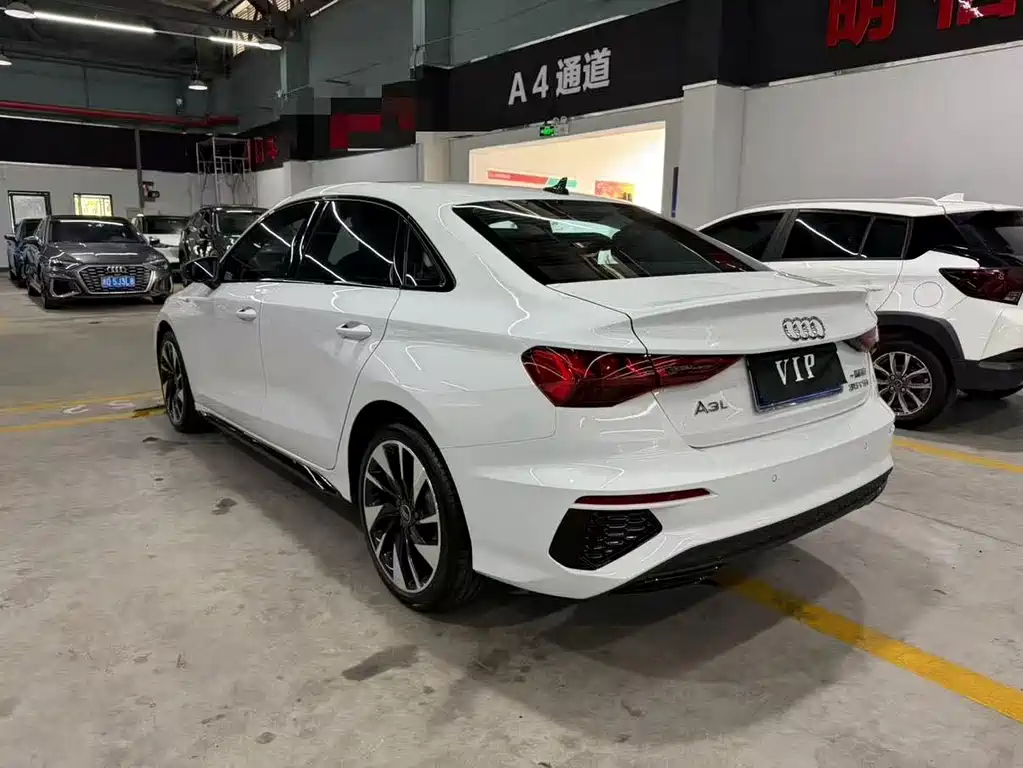 Audi A3 — миниатюра 9