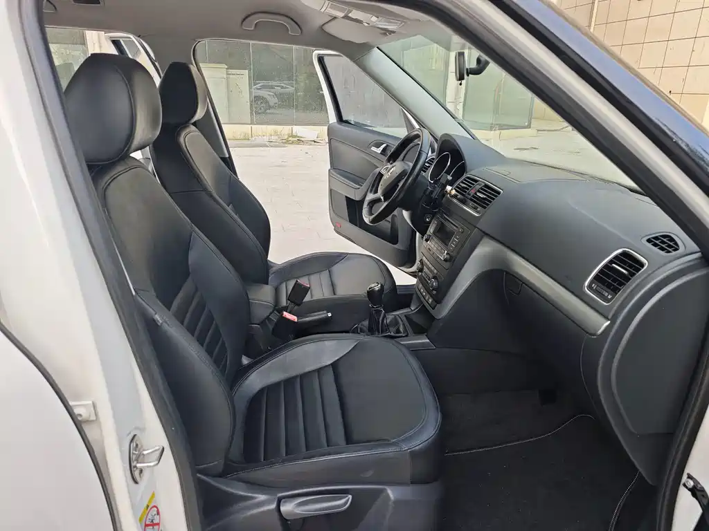 Skoda Yeti — миниатюра 15