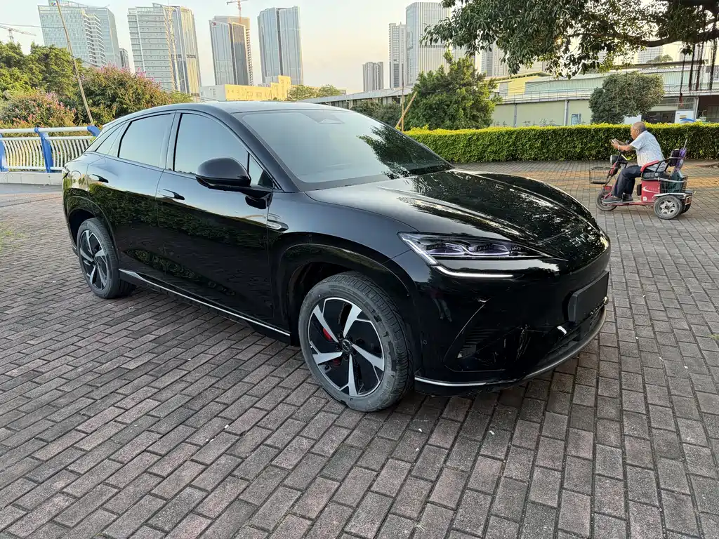 BYD 07 EV 2024 610
