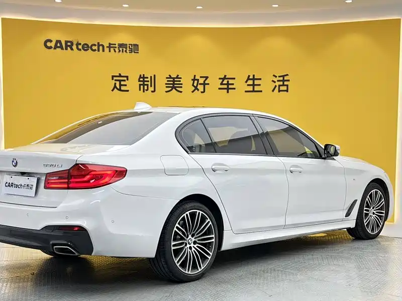 BMW 5 Series — миниатюра 3