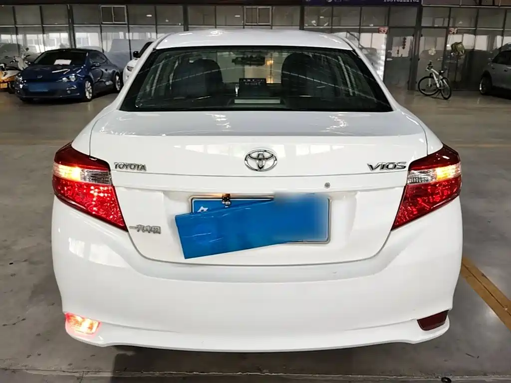Toyota Vios — миниатюра 6