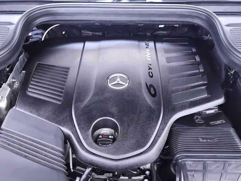 Mercedes-Benz GLE (Import) — миниатюра 25