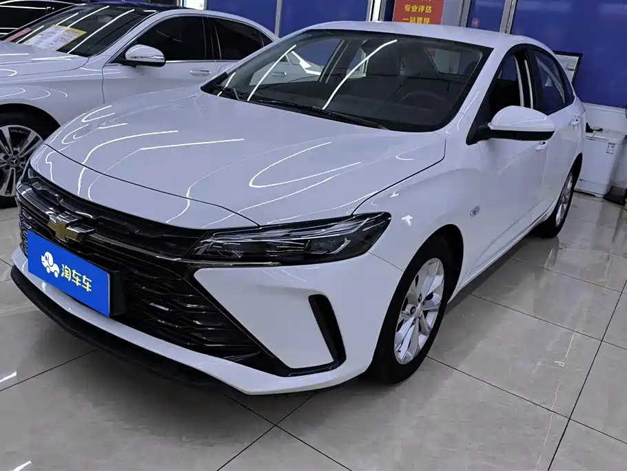 Chevrolet Monza 2023