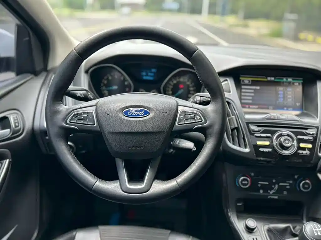 Ford Focus — миниатюра 13