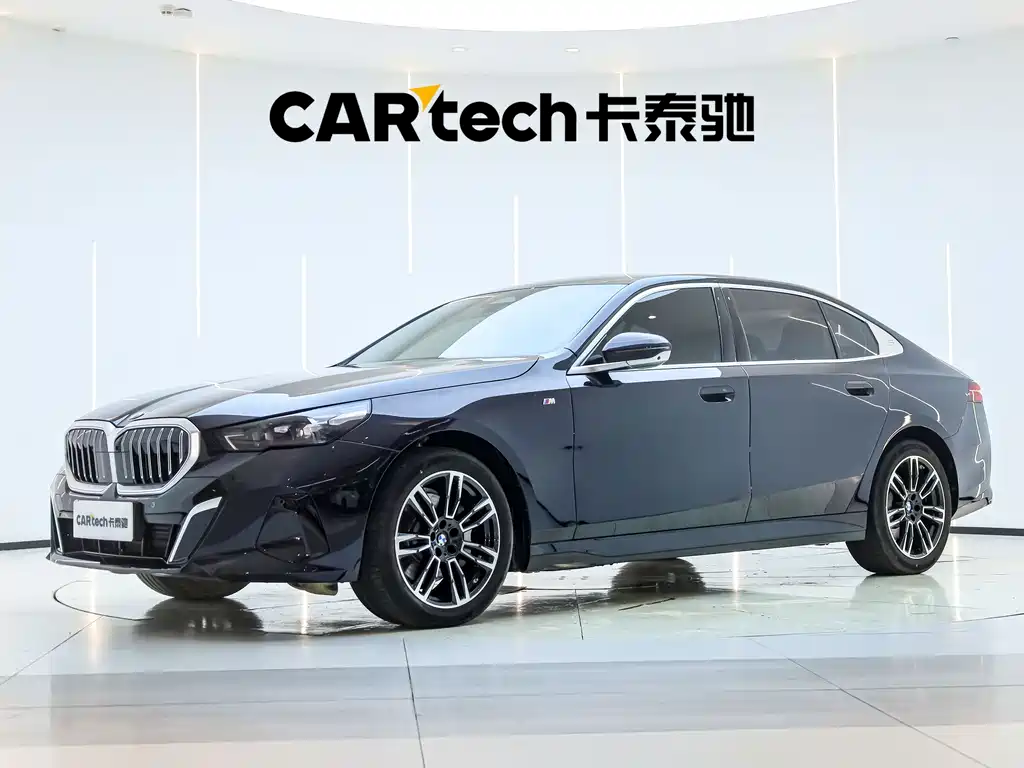BMW 5 Series — миниатюра 2
