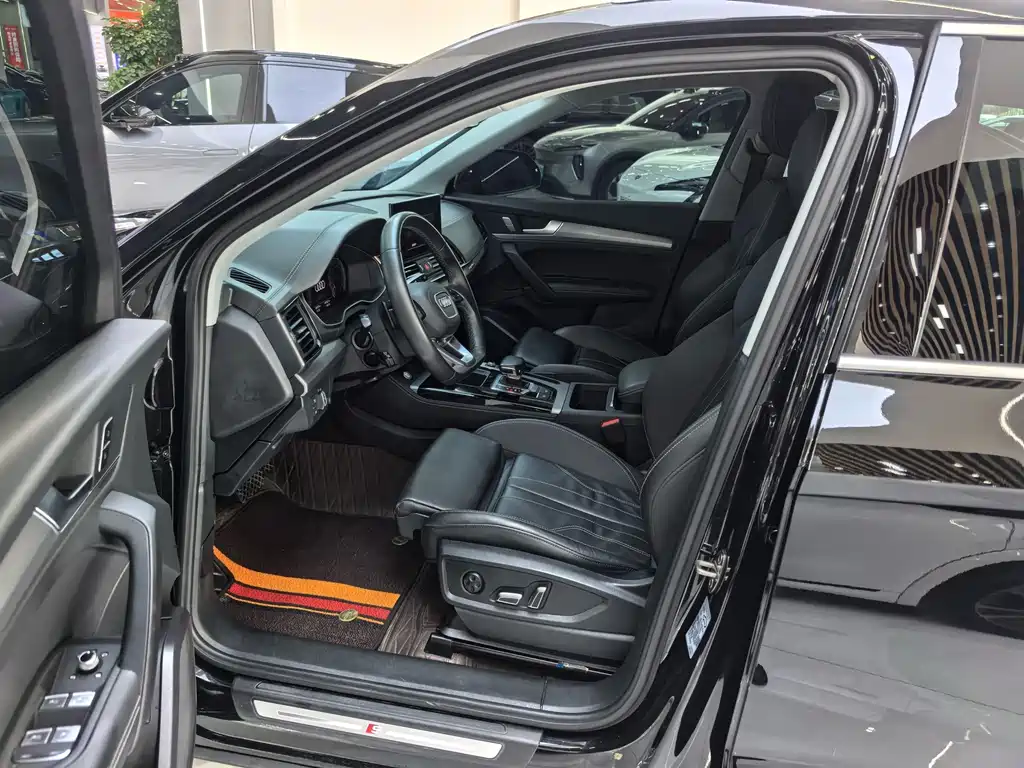 Audi Q5L — миниатюра 4