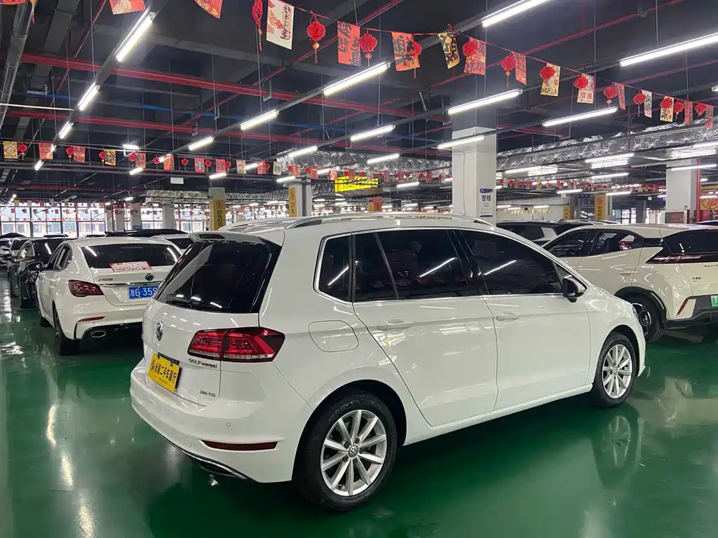 Volkswagen Golf Sportsvan — миниатюра 12