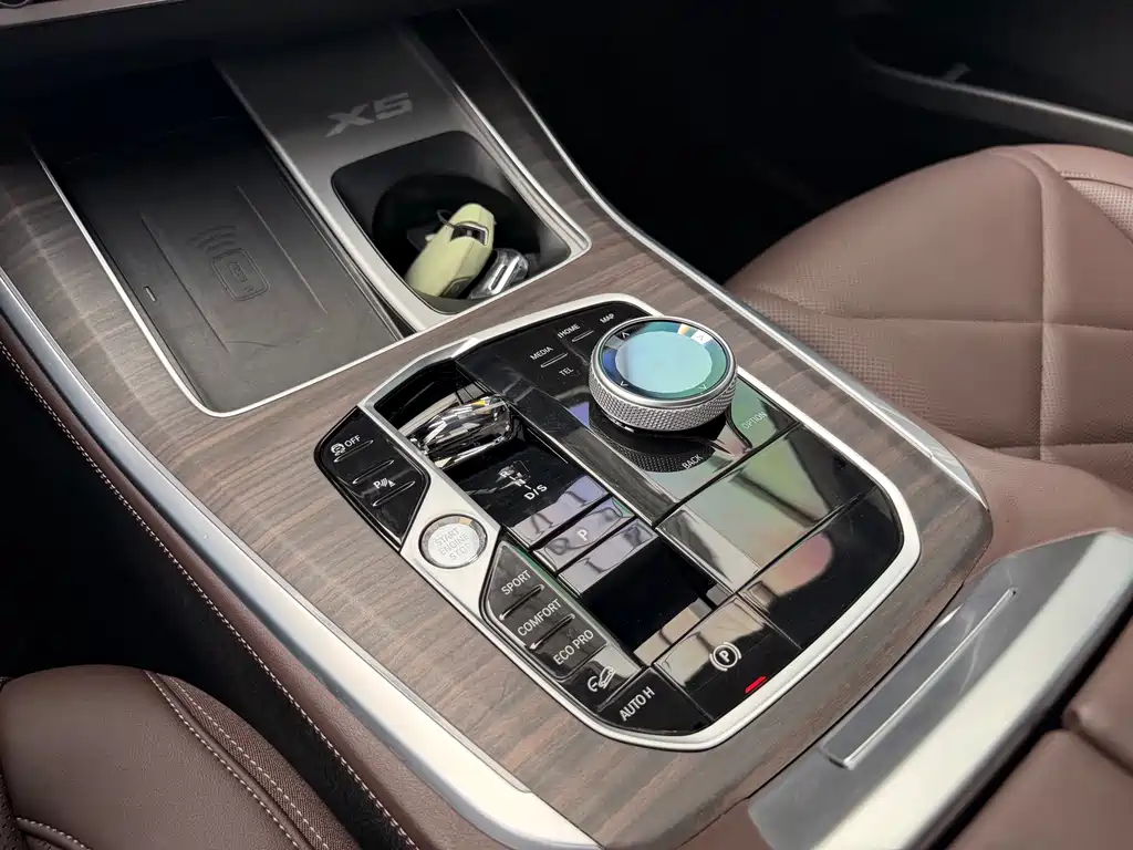 BMW X5 — миниатюра 13