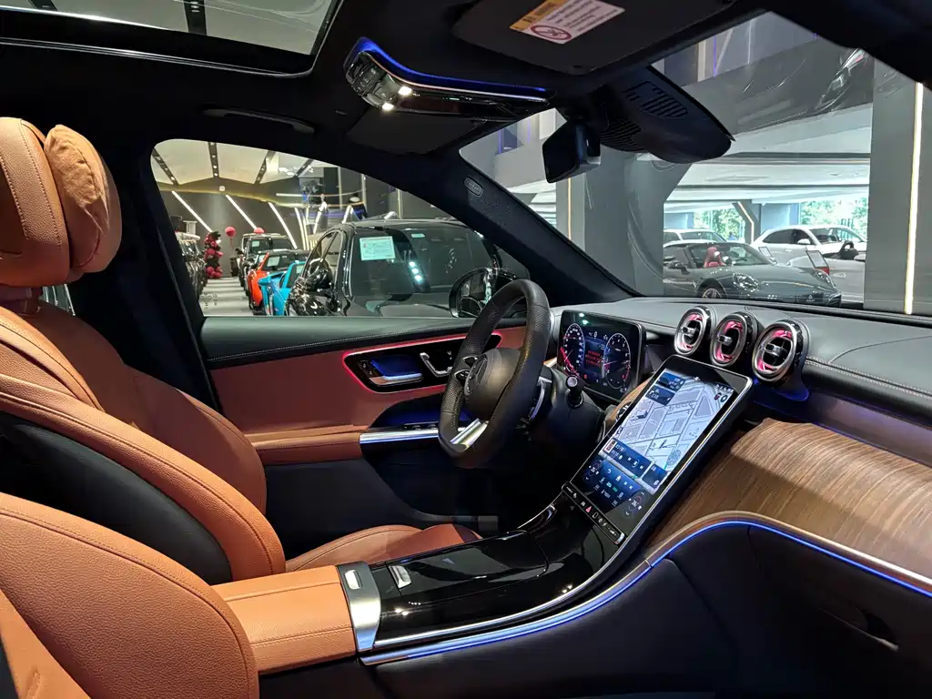 Mercedes-Benz GLC — миниатюра 13