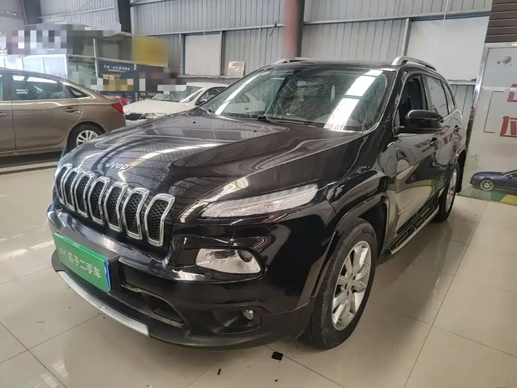 Jeep Cherokee