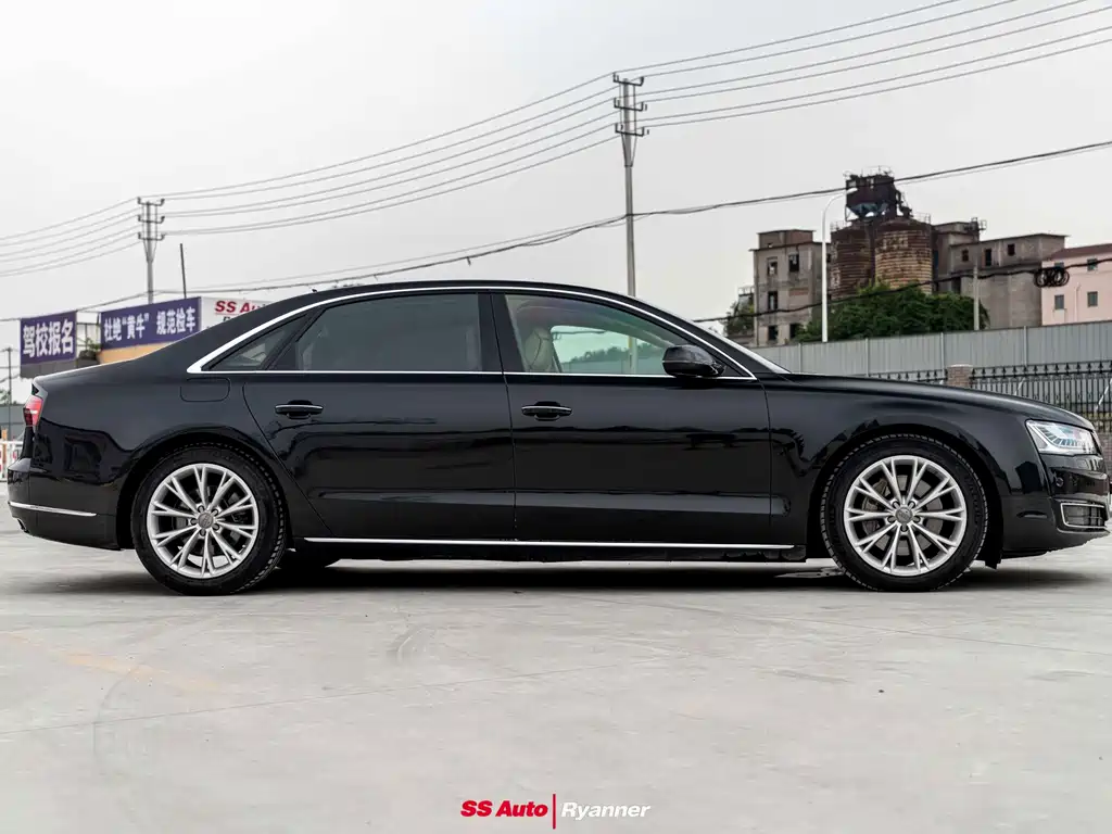 Audi A8 — фотографии объявления, Фото 6