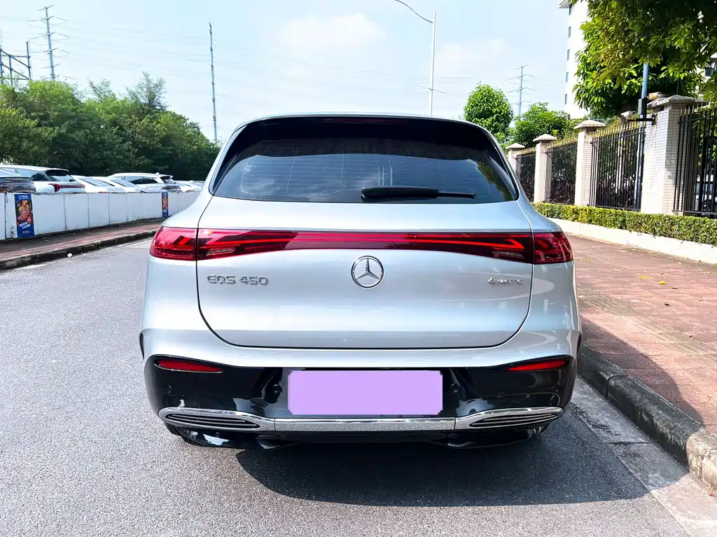 Mercedes-Benz EQS SUV — миниатюра 5