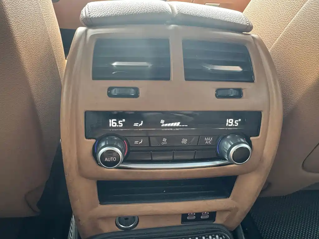 BMW 6 Series GT — миниатюра 15