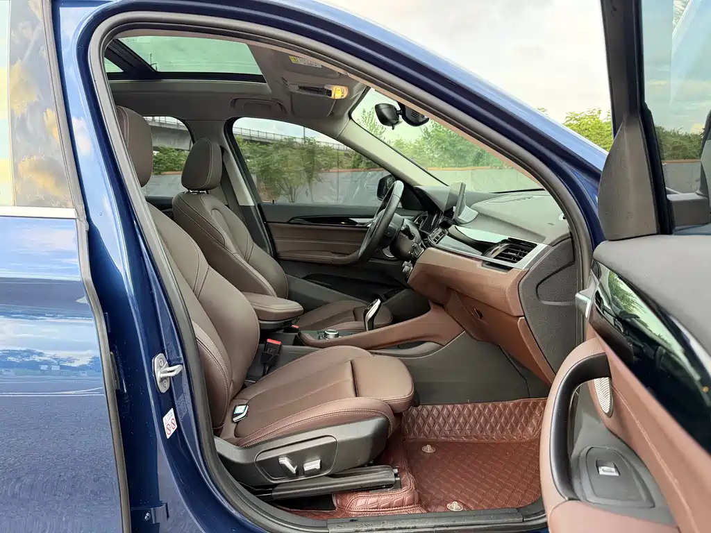 BMW X1 — миниатюра 13