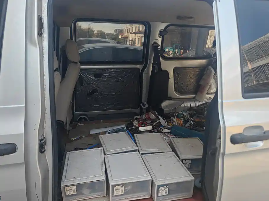 Wuling Hongguang V — миниатюра 11