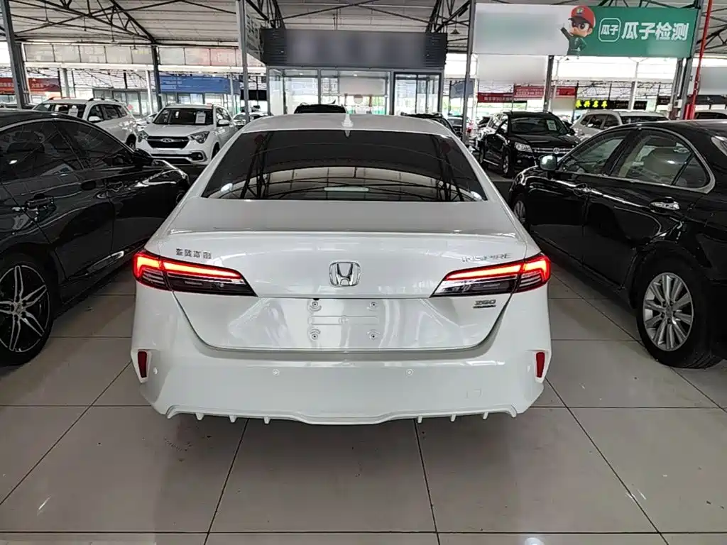 Honda Inspire — миниатюра 6