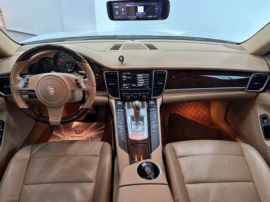 Porsche Panamera — миниатюра 16