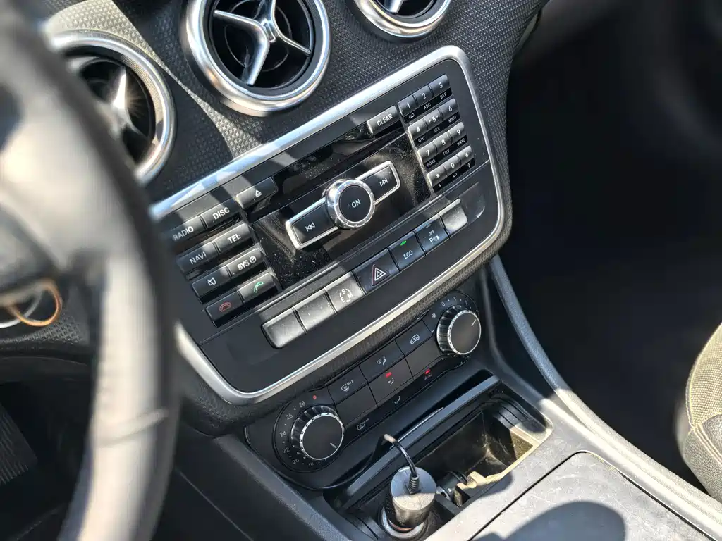 Mercedes-Benz A-Class (Import) — миниатюра 18