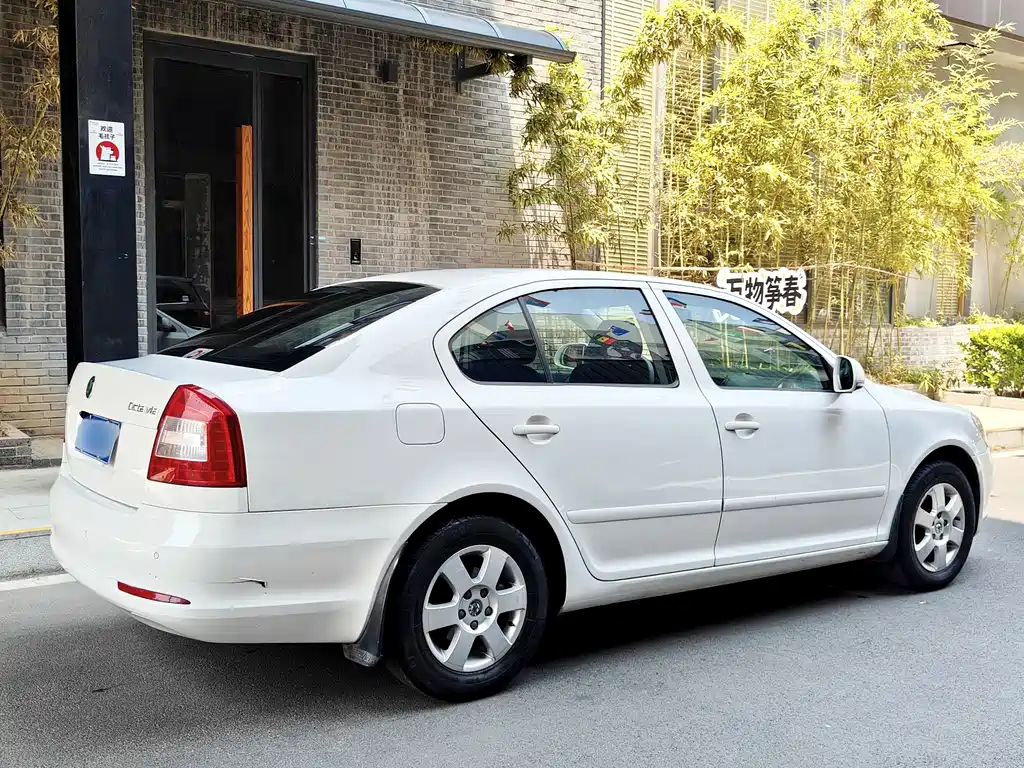 Skoda Octavia — миниатюра 13