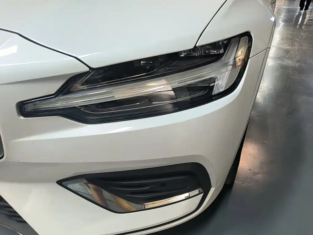 Volvo S60 — миниатюра 24