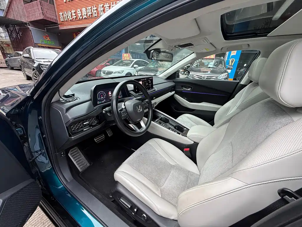 Honda Accord New Energy — миниатюра 7