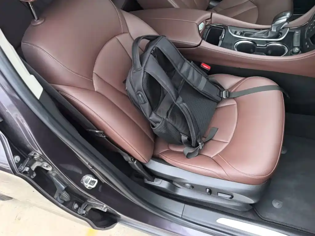 Buick Envision Plus — миниатюра 25