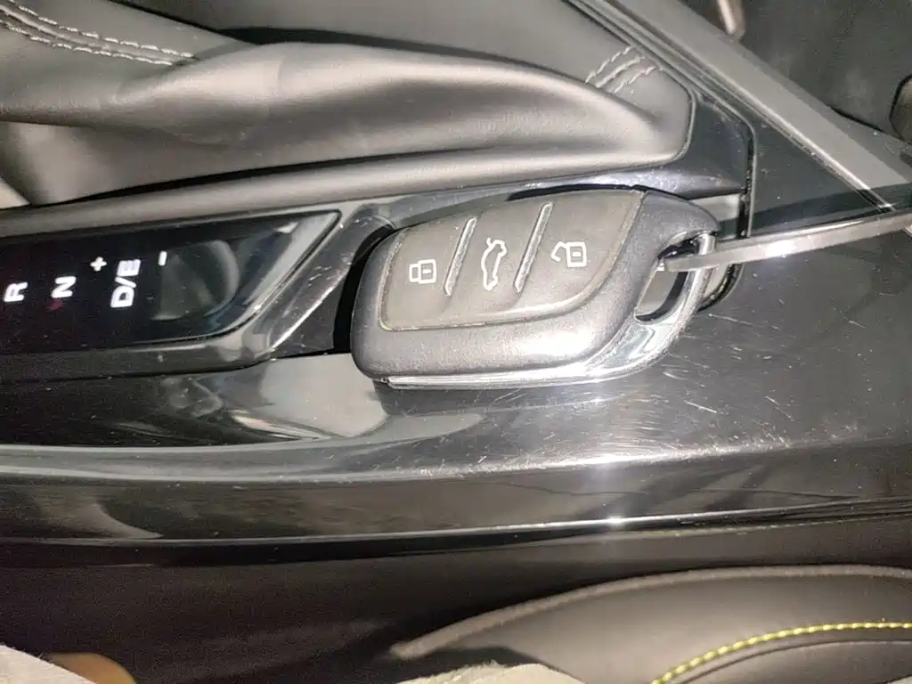 Roewe i5 — миниатюра 9