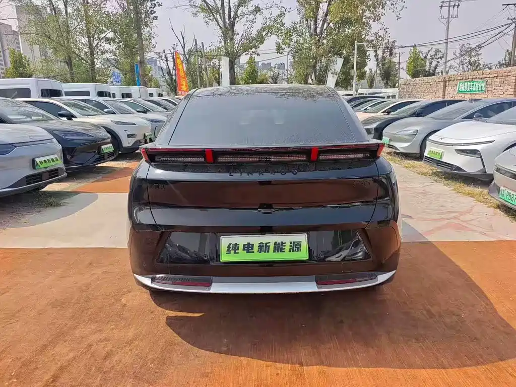 Lynk & Co Z20 — миниатюра 8