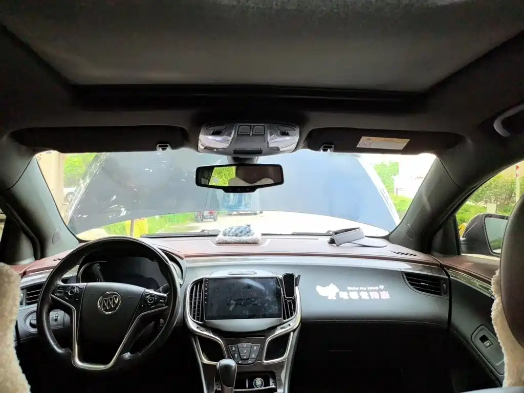 Buick LaCrosse — миниатюра 13