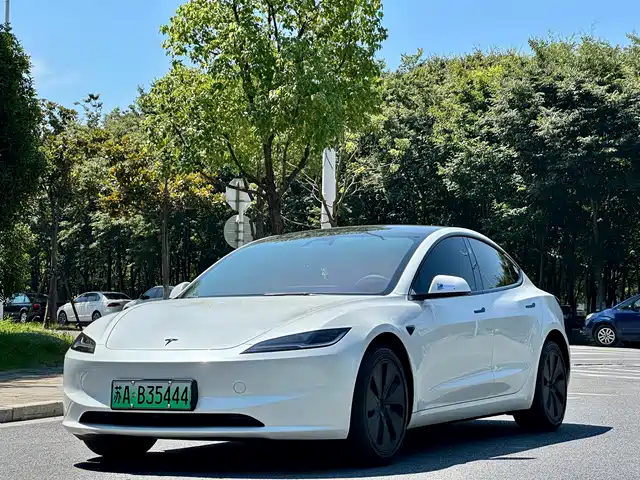 2026 Tesla Model 3