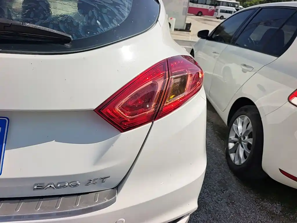 Changan Eado XT — миниатюра 8