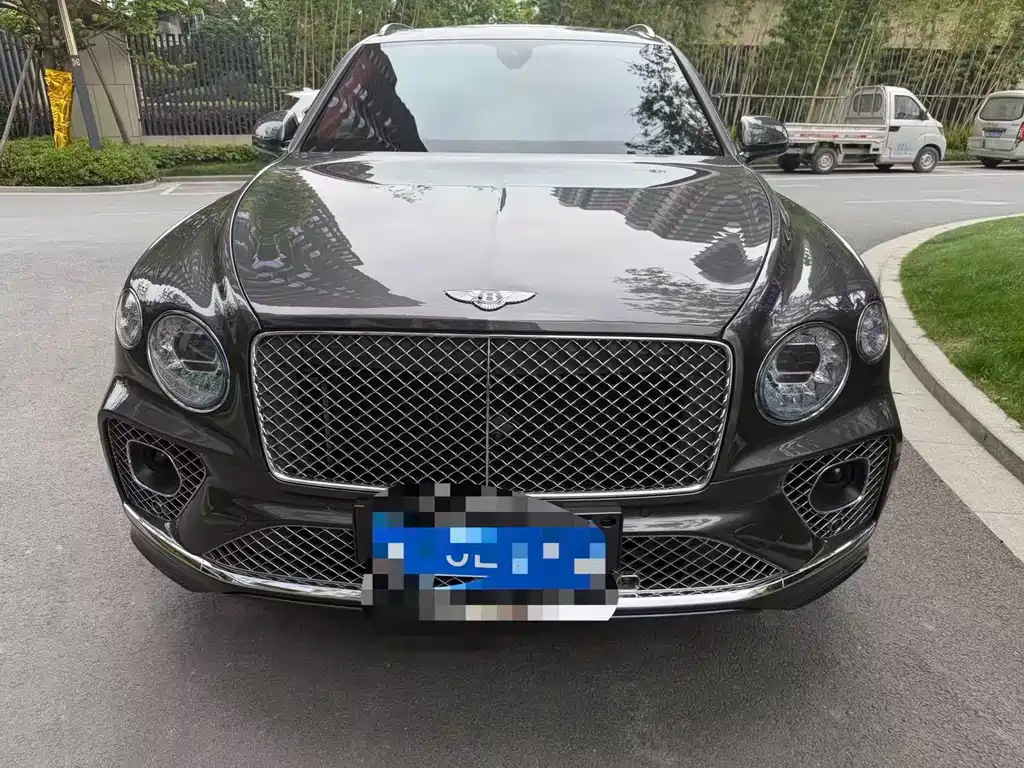 Bentley Bentayga — миниатюра 2