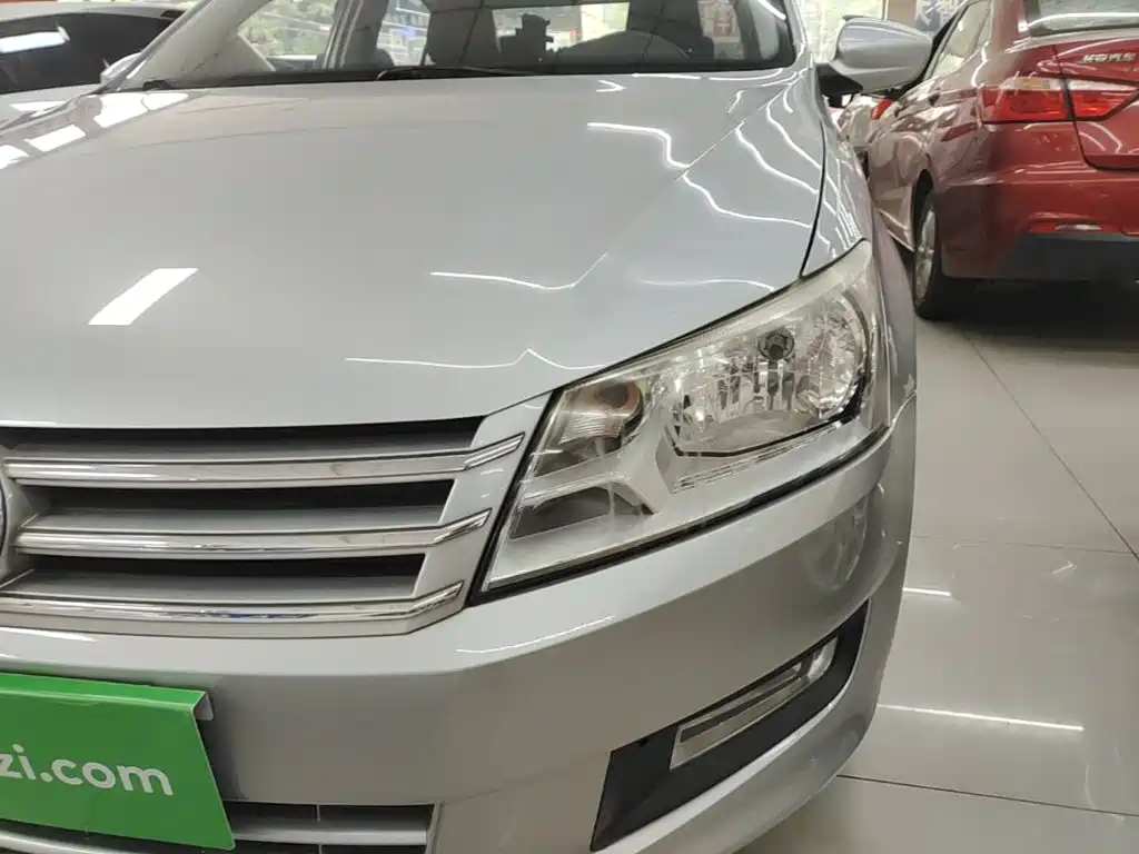 Volkswagen Santana — миниатюра 24