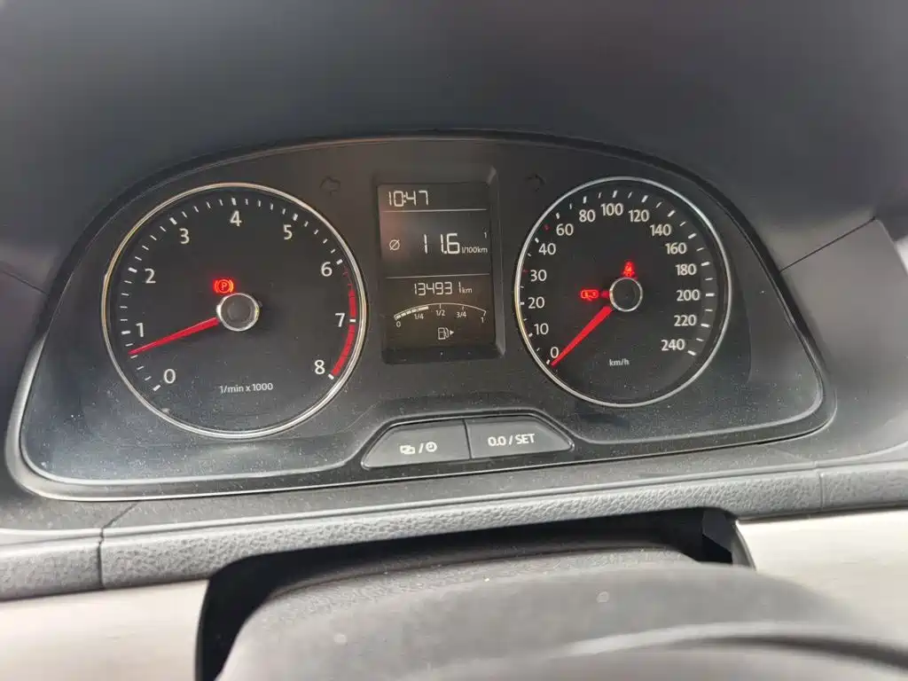 Volkswagen Lavida — миниатюра 5