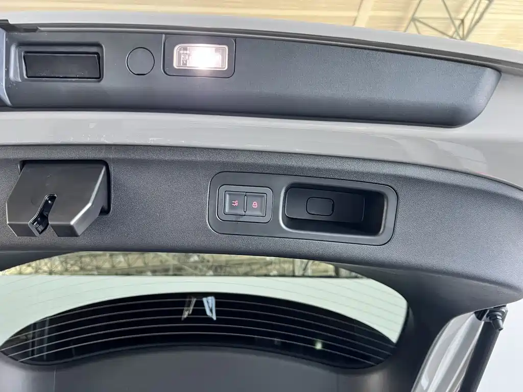BYD Sealion 06 — миниатюра 22